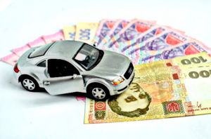За елітні авто на Закарпатті сплатили 3,3 млн грн податку