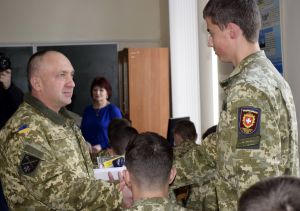 Війна робить дітей сиротами