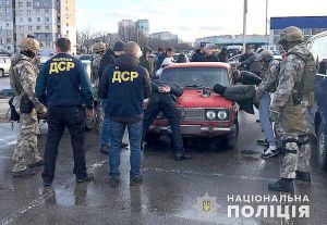 У Кропивницькому затримали рекетирів