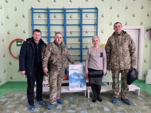 Малеча прифронтових селищ — з питною водою!