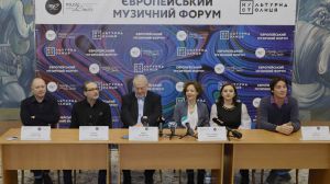 У Дніпрі глядачів вражають творами, які рідко виконують