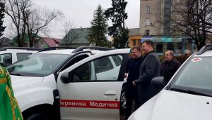 На Закарпатті амбулаторії гірських сіл тепер з автівками