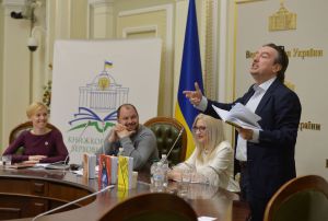 Справжня література  має не тільки миттєвий естетичний ефект