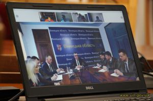 Наради у формі  відеоконференції  і маски по 25 гривень