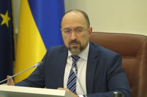 Уряд обіцяє підтримку бізнесу та тим, хто втратить роботу