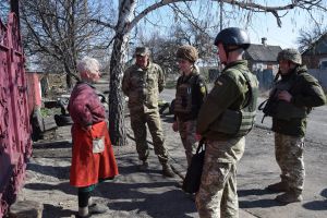 Офіцери CIMIC роз'яснили ситуацію щодо проведення відновлювальних робіт
