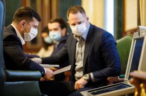 Пік попереду. Громадяни свідомі високих ризиків