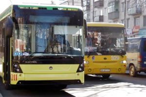 У Хмельницькому з новими автобусами доведеться зачекати