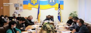 У Житомирі незабаром відкриють перукарні та ринки
