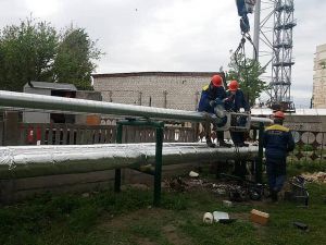 Щоб не гріти повітря взимку, теплові труби  ізолюють з весни