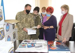 На Донеччині юних мешканців навчають основ мінної безпеки