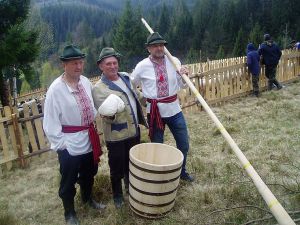 На полонинських літуваннях нероздільно переплелися складні будні й легенди ватагів