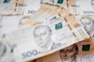 На Полтавщині офіційно задекларували свої доходи 66 мільйонерів