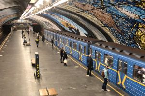 «Дистанційний» проїзд:  тільки за потреби й у масках