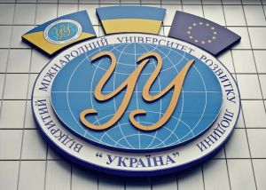Відчувати біль і радість іншого