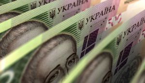 Працюють тисячі, легалізують доходи — десятки