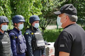 Ремонтують житло в прифронтових містах і селах
