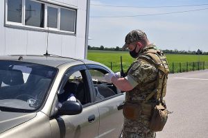 Бойовики «ЛДНР» продовжують  блокувати перетин громадянами  лінії розмежування