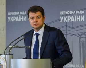 Влітку Верховна Радаза потреби може зібратисяна позачергове засідання