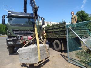 Донеччина: Шпали від демонтованих колій допоможуть зміцнити позиції