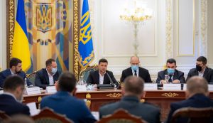 Уряд і Президент радилися, як оживити економіку