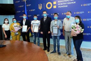 Вінницька область: Студент і учні врятували жінку