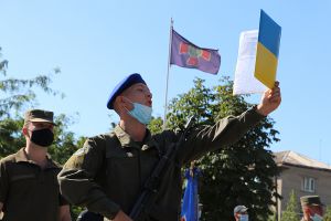 Ще вчора вони були звичайними юнаками