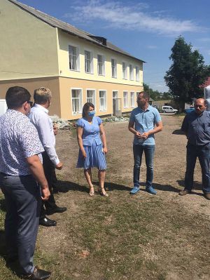 У довгобудів Івано-Франківщини з’явився шанс перетворитися  на добротні заклади