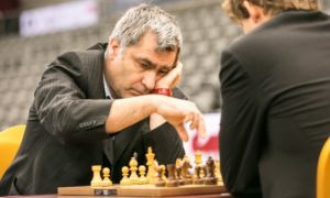 Шахи: Іванчук обіграв росіянина Крамника