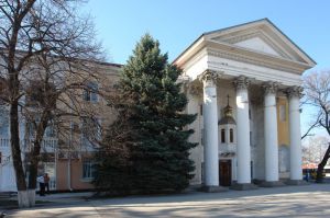 Окупанти виселяють храм ПЦУ в Криму,  Україна закликає розширити санкції проти РФ