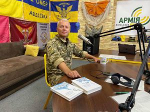 Письменник Борис Кутовий: ''На сході людям не вистачає всього українського''