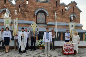 У селі Промінь встановлено плити з іменами учасників руху ОУН-УПА