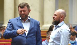 Дозволять створювати військово-цивільні адміністрації об’єднаних територіальних громад