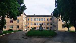 Здолбунівська ЦРЛ прийняла перших пацієнтів