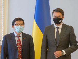 Ми зацікавлені у поглибленні торговельно-економічної співпраці з Китаєм