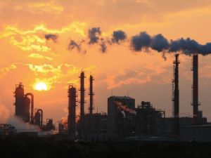Рівненщина: Промислове виробництво зростає