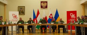 Генерал-полковник Руслан Хомчак: «Вишеградські зустрічі —  важливий майданчик для відкритого діалогу та обміну думками  з питань збереження миру та стабільності в нашому регіоні»