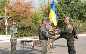 Бійців нагородили на передовій