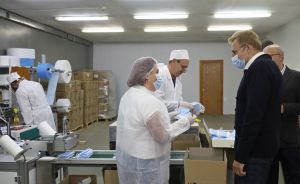 Львів: Налагодили виробництво медичних масок