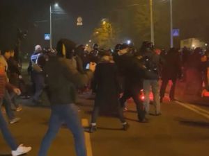 Справа Шеремета: Двоє осіб постраждали в сутичках під судом