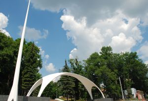 До вінницьких парків дісталася декомунізація