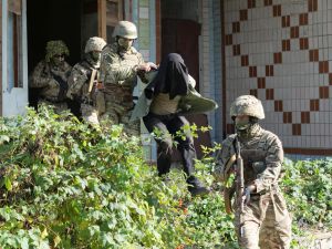 Напоготові дати відсіч диверсантам
