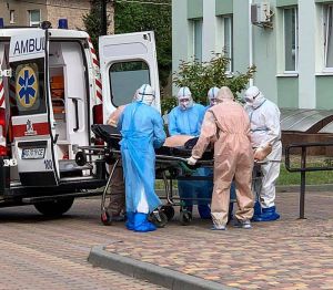 Закарпаття: Ситуація з поширенням інфекції критична