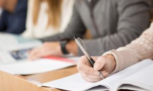 Абітурієнти обирають навчання на підконтрольній території 