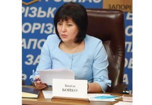 Запоріжжя: Влада вирішила опікуватися дітьми
