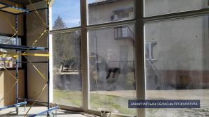 Ужгород: Нагрів руки на будівництві