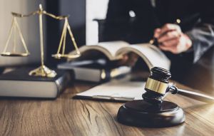 Пошук справедливого захисту перетворився на гру в рулетку