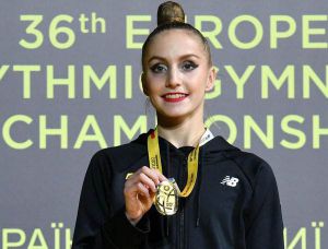 Художня гімнастика: Маємо три золоті медалі  на домашньому ЧЄ
