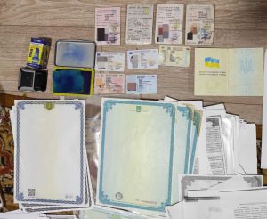 Запоріжжя: Підприємства атакували рейдери