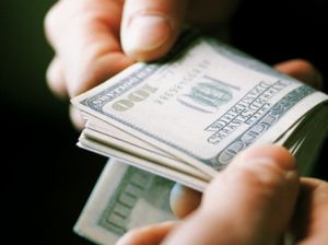 У Кропивницькому викрито посадовця